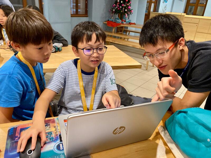 Teamwork and collaboration at CodeFest Singapore event