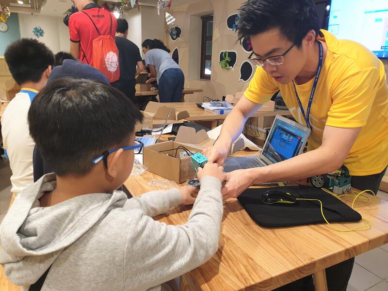 Young programmers competing at CodeFest Singapore