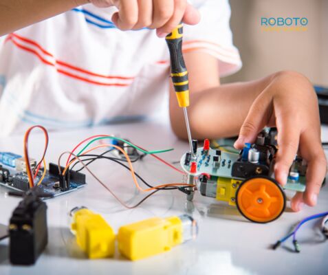 Robotics vs Game Design